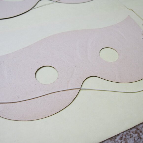 Vintage Set of 5 Masks Masquerade Halloween Carnival Fantasy Rainbow Surreal - Picture 5 of 11